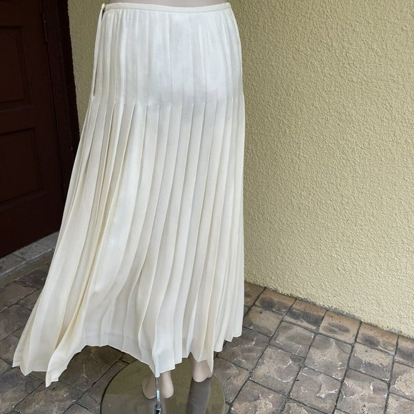 Ralph Lauren Collection Ivory Pleated Silk Max Skirt- Size 6 - Picture 3 of 5